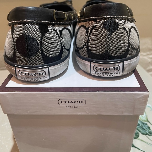 Coach ballet flats with black and white C’s 🥿 - Picture 8 of 11